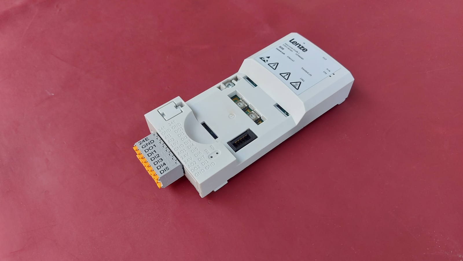 LENZE I5CA5T02000VA0000S 16065473 LENZE İ550 ETHERCAT CONTROL UNİT I5CA5T02000VA0070S
